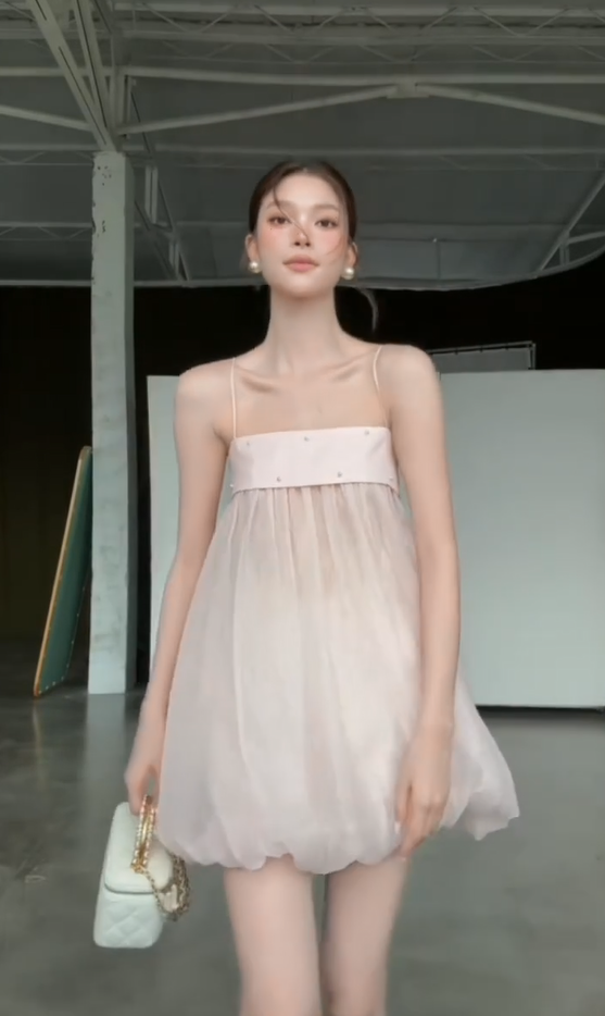 Cloudy Blush Pink Ultra Spaghetti Straps Rhinestone Trim Voluminous Bubble Skirt Short Homecoming Dress AS1005