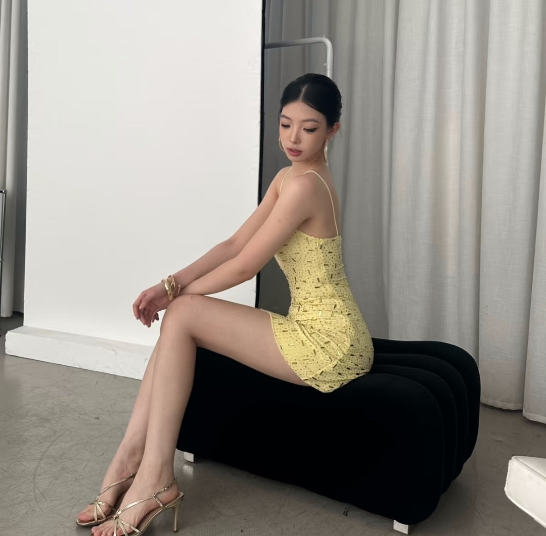 Luxuriant Yellow Spaghetti Straps Fully Encrusted Mixed Rectangle & Dot Rhinestone Bodycon Mini Homecoming Dress AS1015