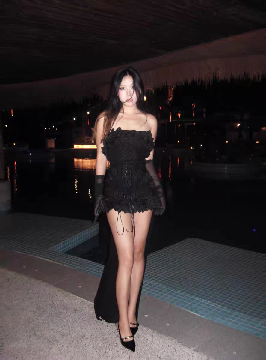 Top Trending Sultry Black Strapless Ruffle Bone Corset Sheer Mesh Bodycon Mini Homecoming With Long Tail AS1066
