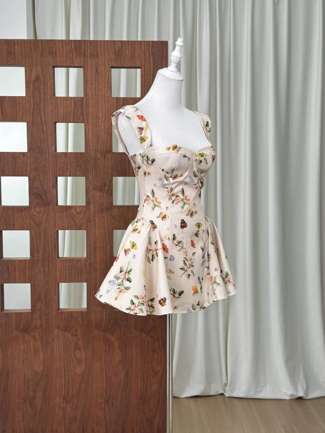 Hot Sale Ivory Butterfly Floral Print Straps Satin A Line Short Homecoming Dress AS1077