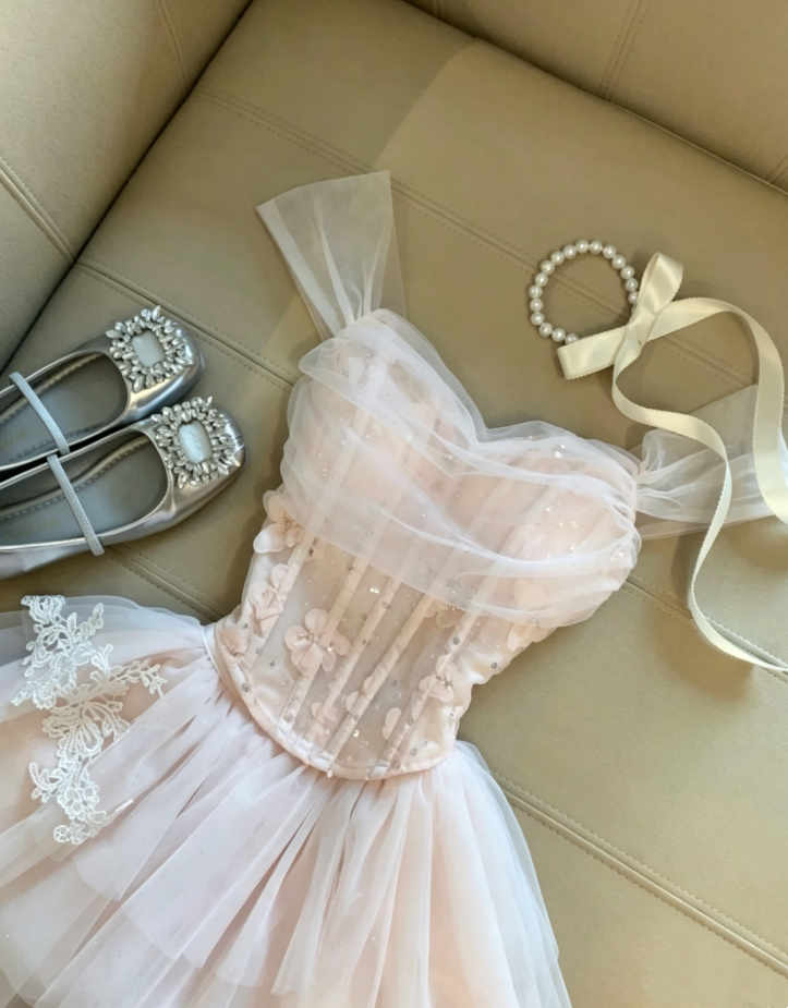 Chic Two-Tier Light Pink Off Shoulder Corset 3D Floral Lace Applique Overlay Asymmetric Long Tulle Tail Tulle Short A Line Homecoming Dress AS1087