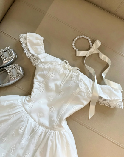 Elegant White Off Shoulder Eyelet Floral Embroidery Tulle Underskirt A Line Short Homecoming Dress AS1091