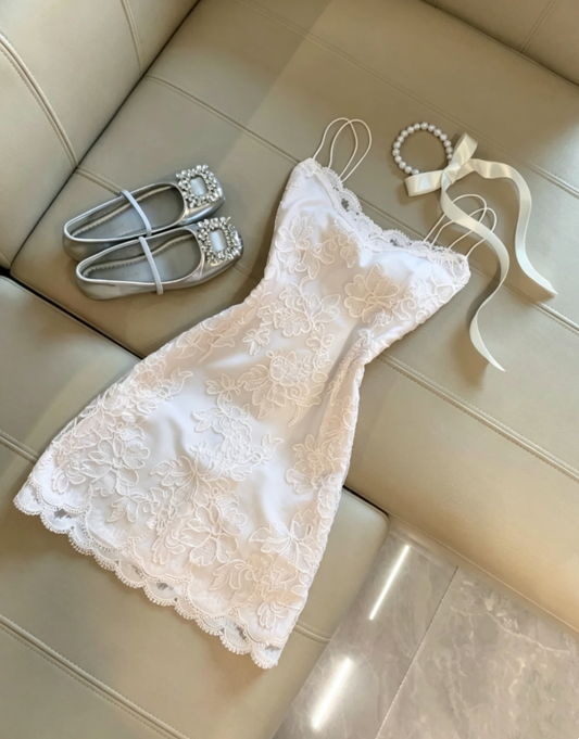 Romantic Ivory Spaghetti Strap V-Neck Lace Floral Appliqué Bodycon Short Homecoming Dress AS1097