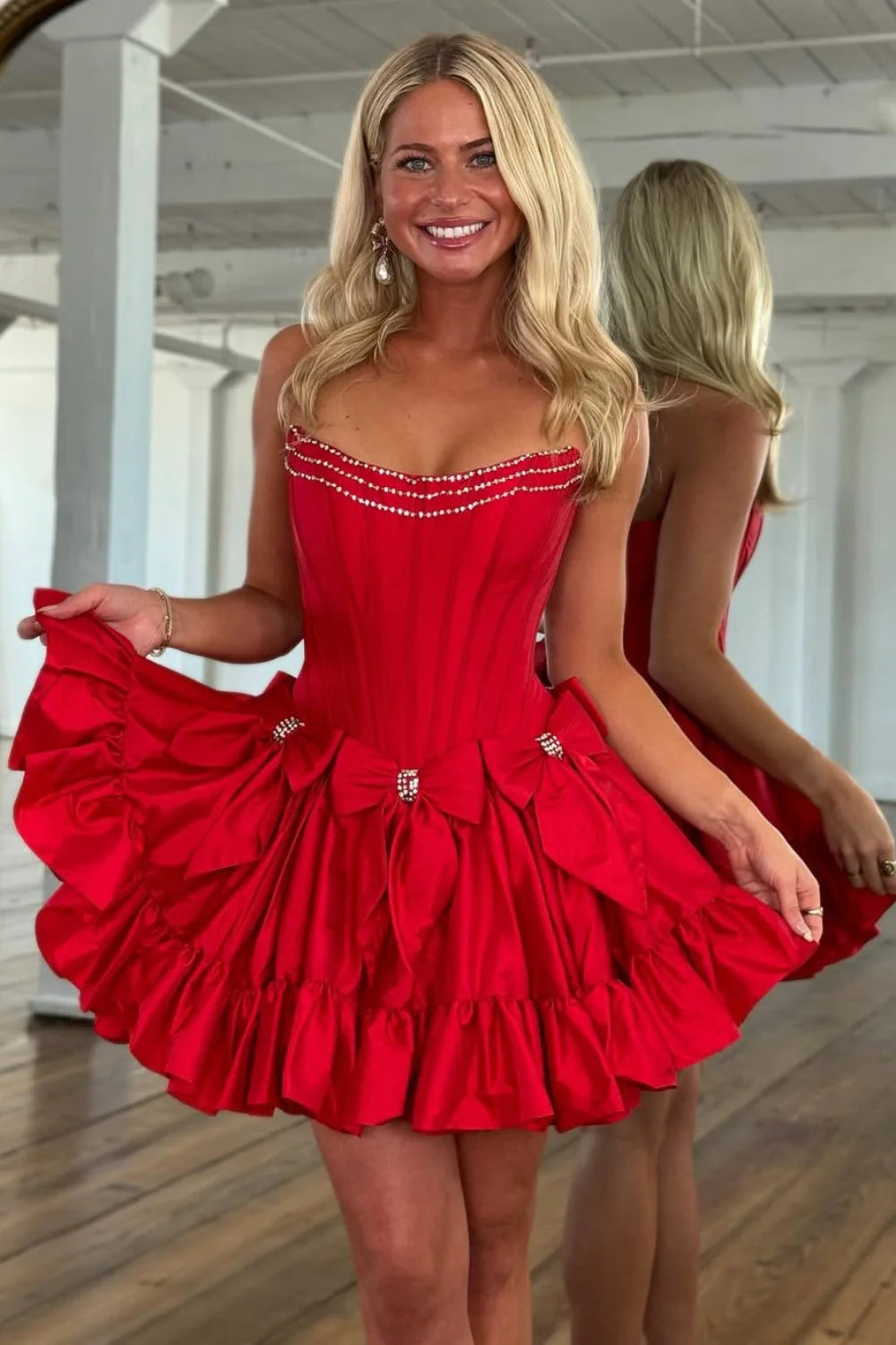 Pretty A-Line Strapless Short Satin Homecoming Dress With Bowknots AS119