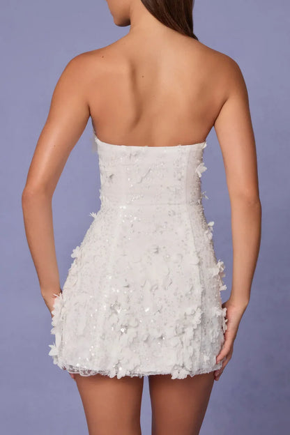 Gorgeous White Strapless Sweetheart Floral Appliques Sequins A-Line Short Homecoming Dress AS1203