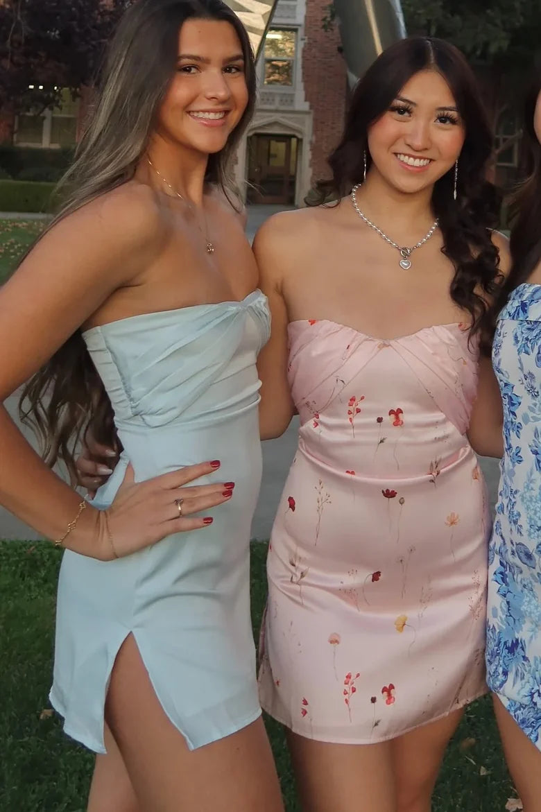Chic Light Green Strapless Twist Satin Bodycon Mini Homecoming Dress AS1210