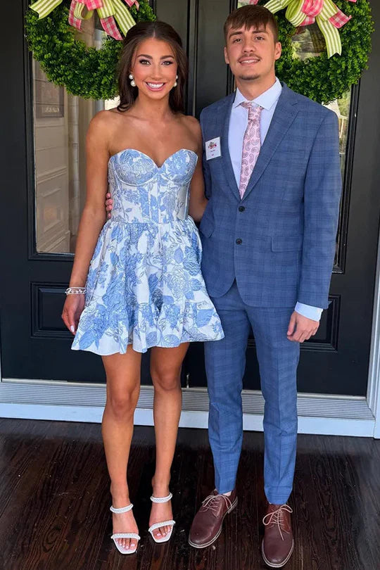 Glam White Blue Floral Jacquard Strapless Sweetheart Neck A Line Short Homecoming Dress AS1237
