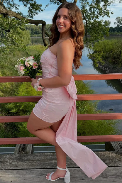 Gorgeous Pink Strapless Neck Runched Bodycon Mini Homecoming Dress With Pearls And Bow AS1249