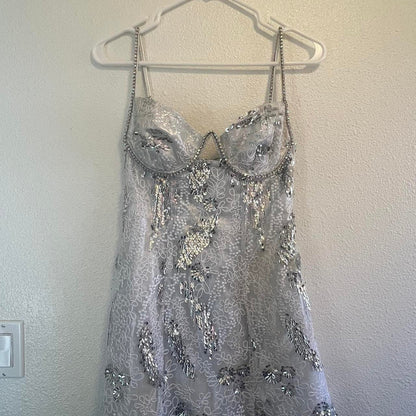 Gorgeous Silver Spaghetti Straps Sequin Rhinestone Trim Sweetheart Cutout Floral Lace Sheath Mini Homecoming Dress AS1290