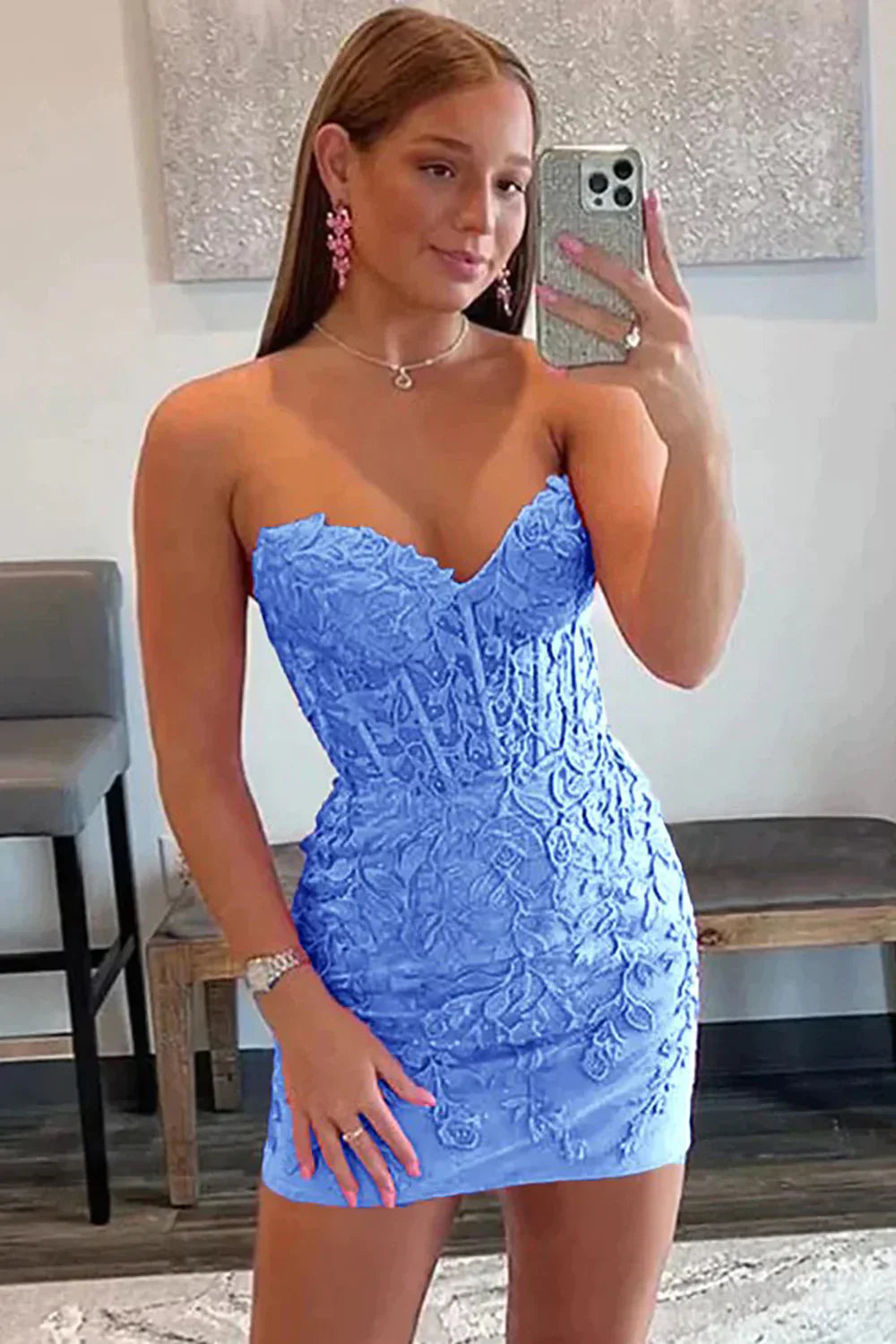 Chic Black Sweetheart Lace-Up Homecoming Dress With Applique Details AS131