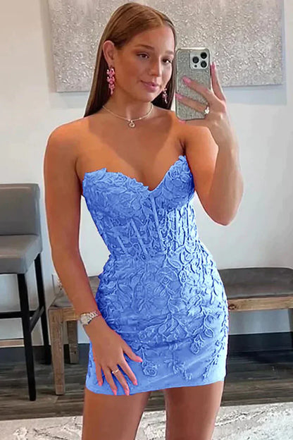 Chic Black Sweetheart Lace-Up Homecoming Dress With Applique Details AS131