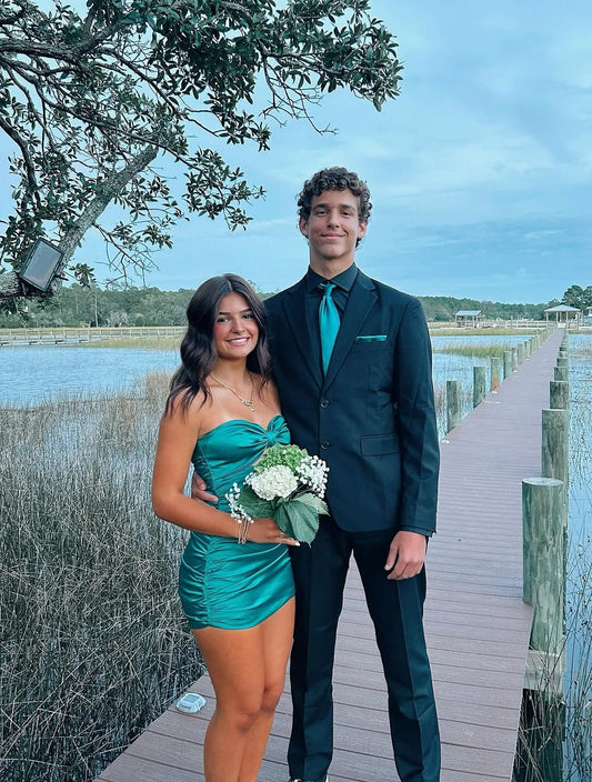 Chic Emerald Green Strapless Front Bow Ruched Bodycon Short Homecoming Dress AS1367