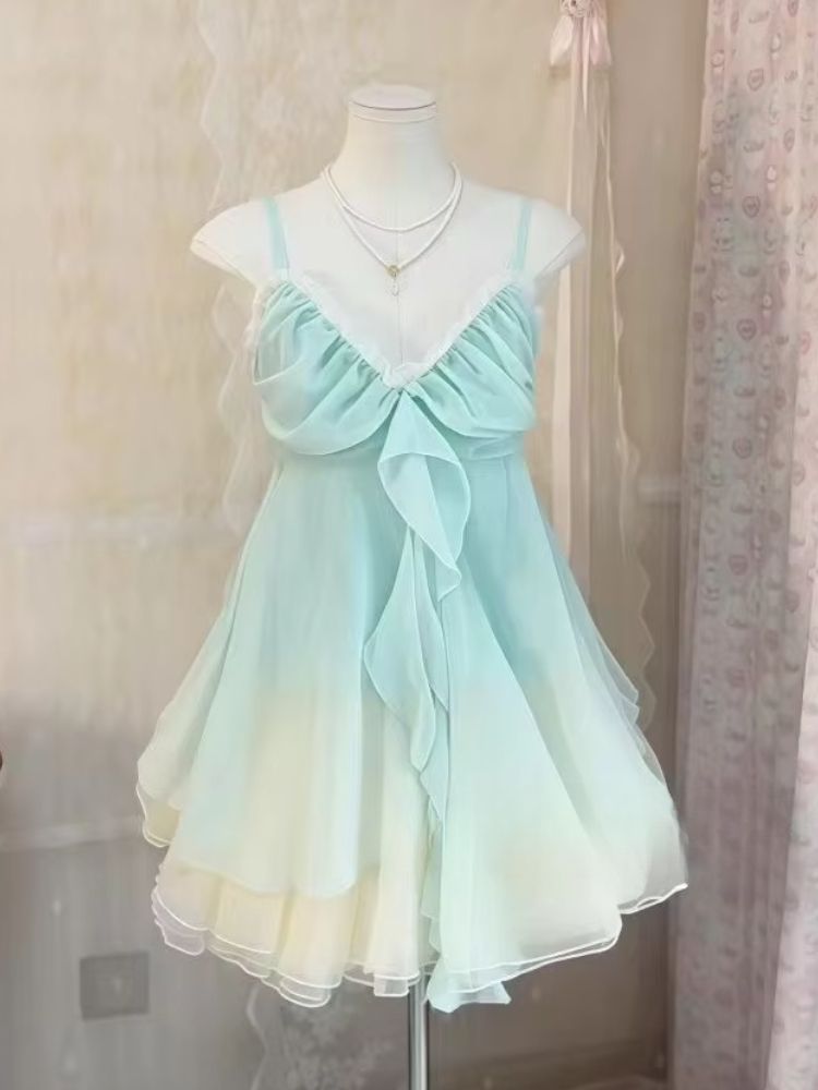 Chic Mint Gradient Spaghetti Straps Runched Multi-Layer Chiffon A Line Short Homecoming Dress AS1372