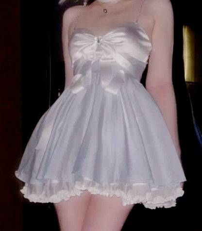 Chic Silver Satin Chain Spaghetti Straps Sweetheart Front Bow A Line Short Homecoming Dress AS1380