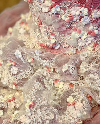 Romantic Pink Strapless Lace 3D Floral Appliiques Beaded A-Line Ball Gown Long Prom Dress With Chapel Train AD1404