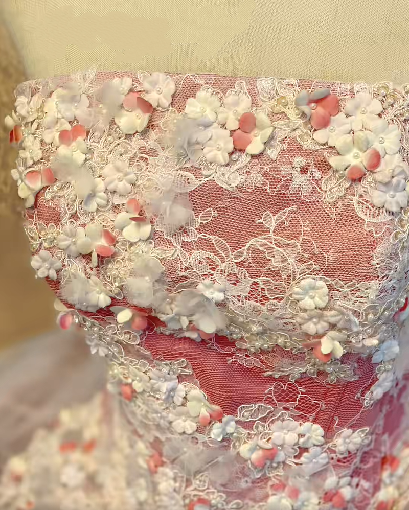 Romantic Pink Strapless Lace 3D Floral Appliiques Beaded A-Line Ball Gown Long Prom Dress With Chapel Train AD1404