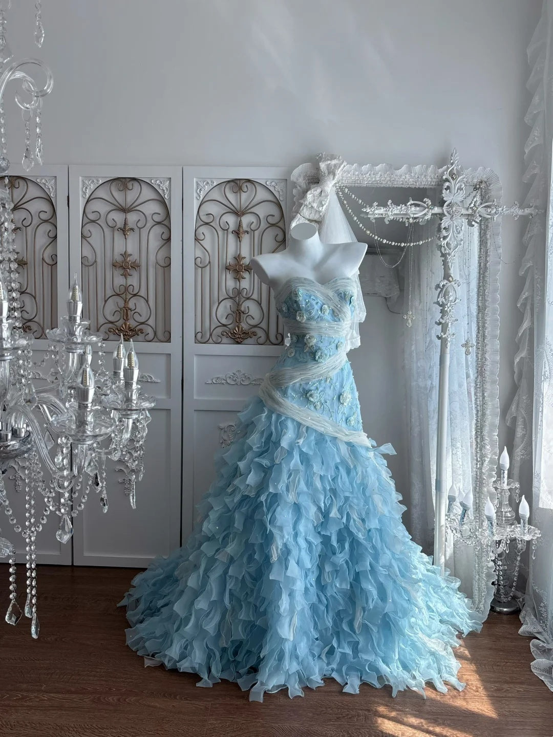 Dreamy Sky Blue Strapless Sweetheart 3D Floral Appliqué Sequin Mermaid Long Prom Dress AD1417