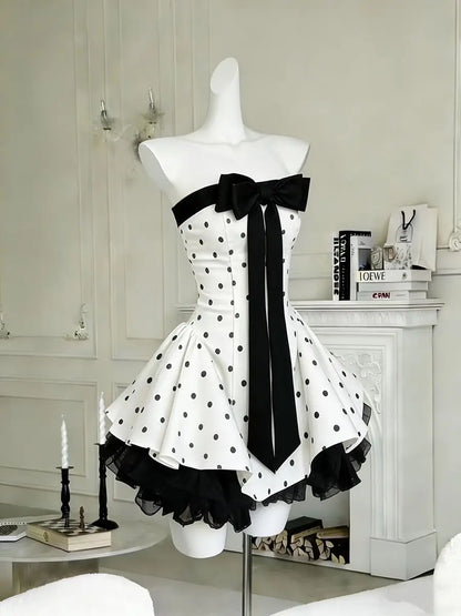 Chic White Black Polka Dot Strapless Bow Ruffle Tulle A Line Short Homecoming Dress AS1554