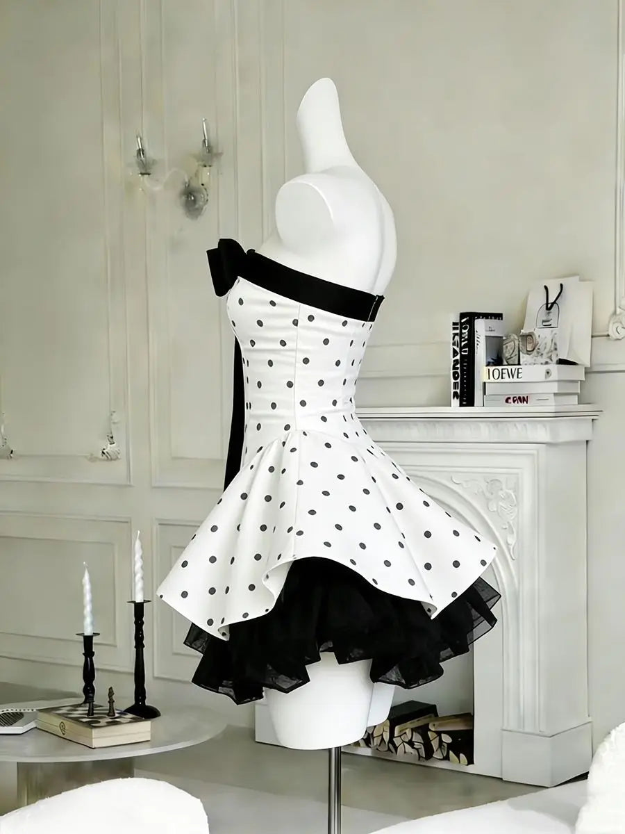Chic White Black Polka Dot Strapless Bow Ruffle Tulle A Line Short Homecoming Dress AS1554