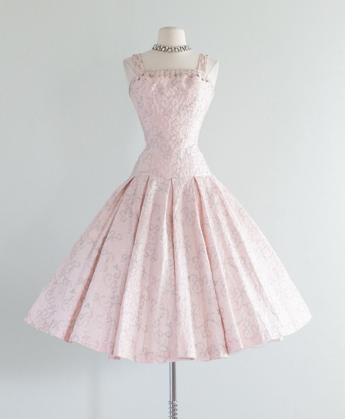 Vintage Pink Straps Jacquard Sequin A Line Midi Homecoming Dress AD1120