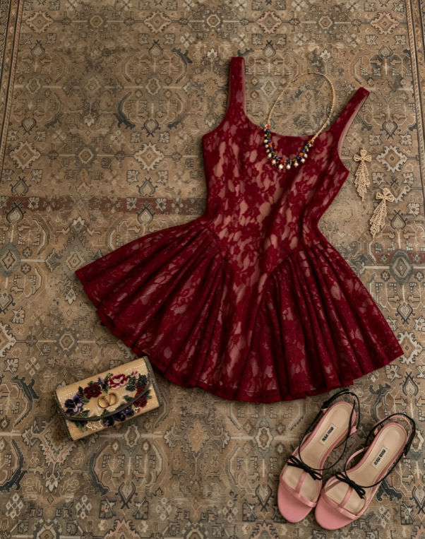 Glam Burgundy Floral Lace Square Neck Straps A Line Short Homecoming Dress AS1653