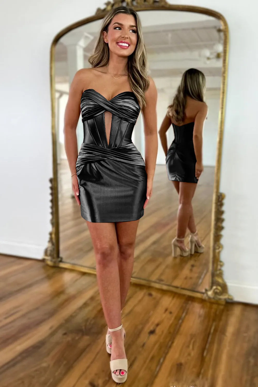 Brown Mermaid Silhouette With Sweetheart Neckline And Satin Finish Homecoming Dress AS184