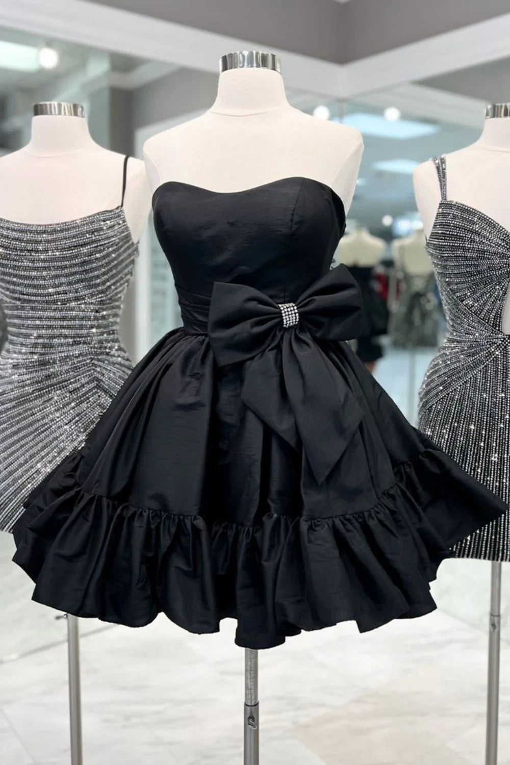 Simple A-Line Strapless Homecoming Dress With Satin Fabric And Bowknot Detail AS195