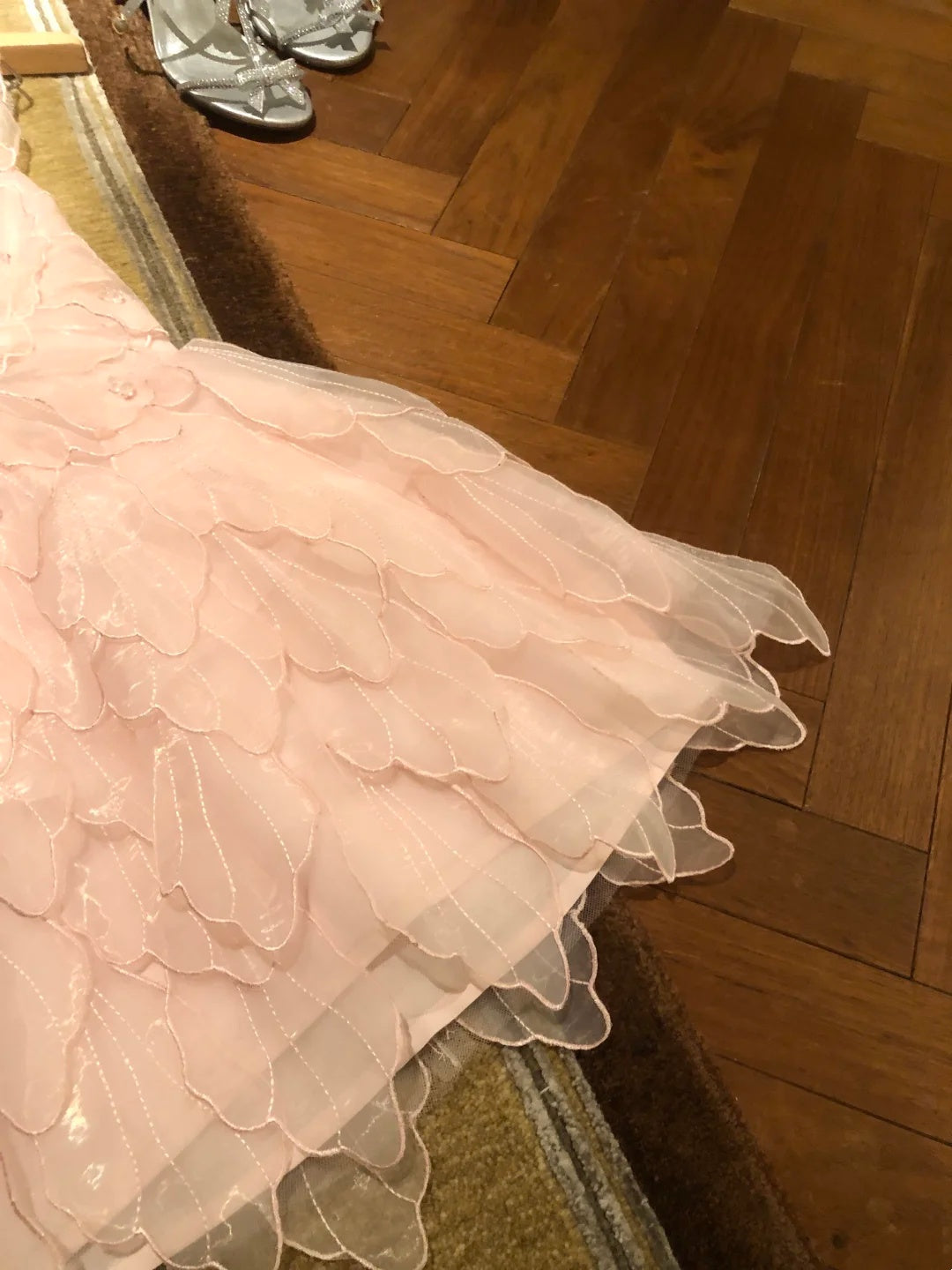 Gorgeous Pink Halter V‑Neck 3D Organza Flower Petal Layered A Line Short Homecoming Dress AS1974