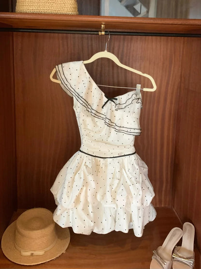 Chic White One‑Shoulder Ruffled Trim Tiny Bow Black Polka Dot A Line Bubble Short Homecoming Dress AS1976