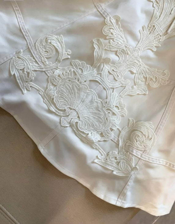 Gorgeous Ivory Spaghetti Strap Sweetheart Neck Floral Appliques Corset A‑Line Short Homecoming Dress AS2044
