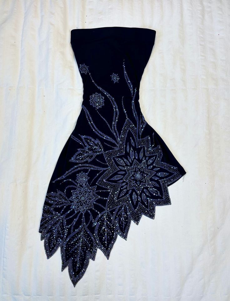 Striking Black Strapless Floral Rhinestone Embroidery Asymmetrical Leaf Hem Short Sheath Homecoming Dress AS2183