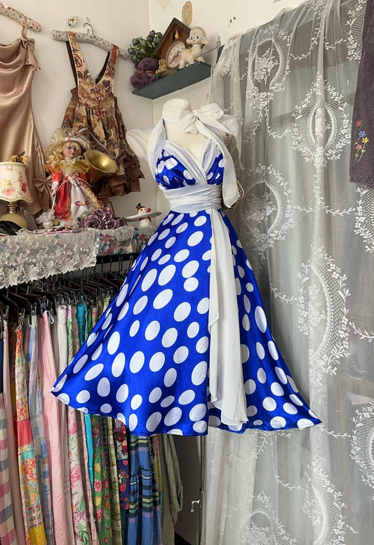 Playful Royal Blue White Polka Dot Halter Wrap V‑Neck Long Sash Satin A‑Line Midi Homecoming Dress AS2340