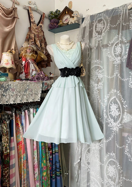 Airy Mint Green Sleeveless V‑Neck Chiffon A Line Midi Homecoming Dress With Large Black Floral Waist Sash AS2346