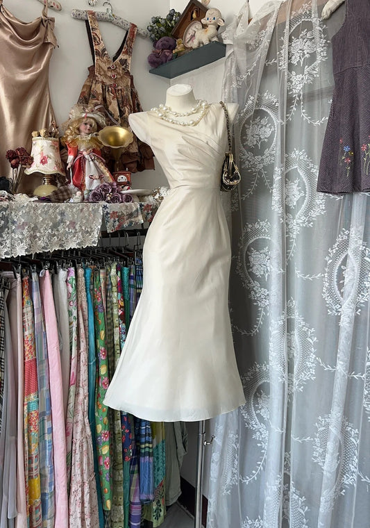 Elegant Ivory V Neck Sleeveless Ruched Bodice Mermaid Midi Homecoming Dress AS2364