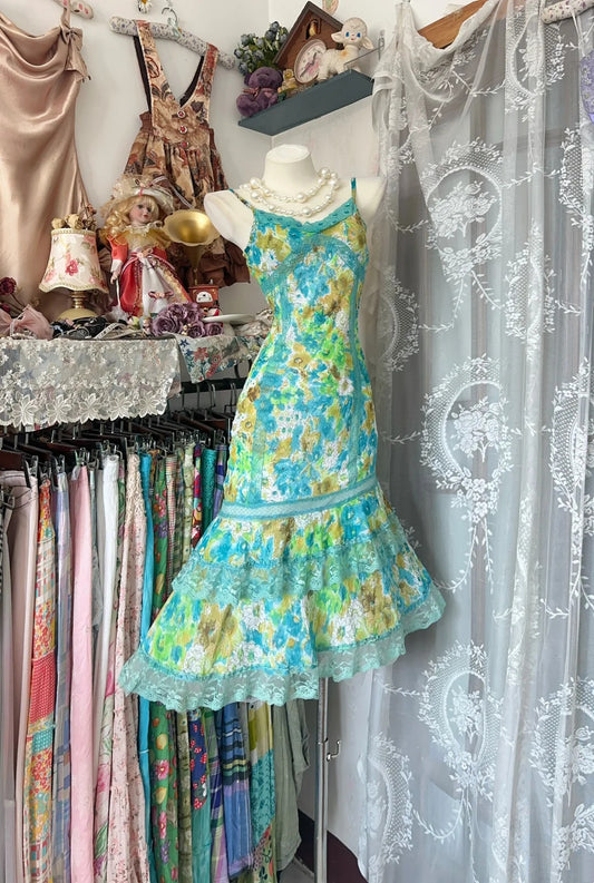 Fresh Green Floral Print Spaghetti Strap Lace Trim Beaded Tiered Ruffle Mermaid Midi Homecoming Dress AS2369