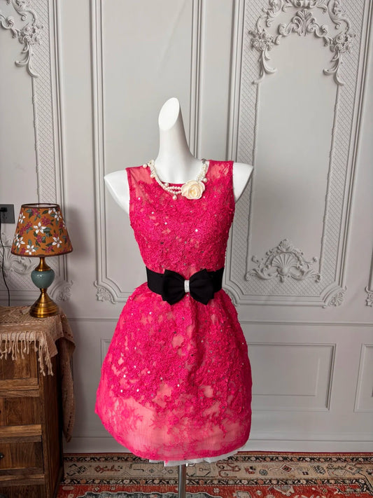Vibrant Hot Pink Lace Sleeveless Round Neck Sequin Appliques A‑Line Short Homecoming Dress With Rhinestone Black Bow Waist Sash AS2390