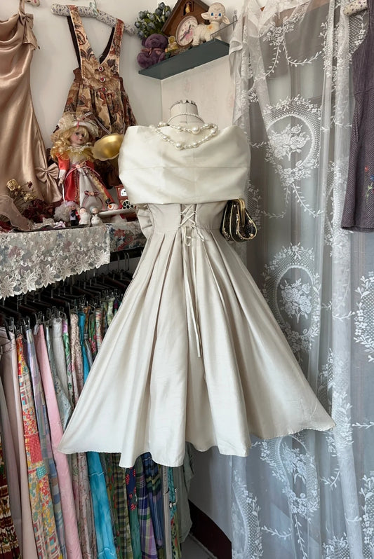 Elegant Ivory Off‑Shoulder Giant Bow Pleated A‑Line Midi Homecoming Dress AS2433