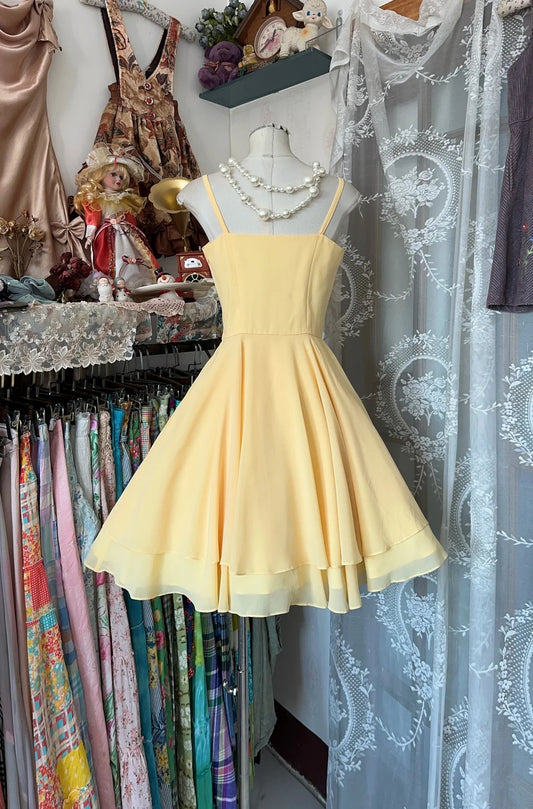 Sunny Yellow Spaghetti Straps Sweetheart Neck Double Layered Chiffon A‑Line Short Homecoming Dress AS2441