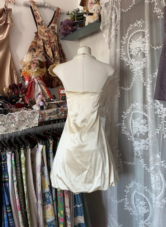 Luxurious Ivory Satin Strapless Ruched Jewel Brooch Bubble Hem A Line Short Homecoming Dress AS2454