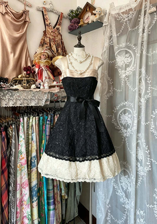 Glamorous Black Lace Satin Strap Satin Bow Waist Two‑Layer Lace A‑Line Short Homecoming Dress AS2455