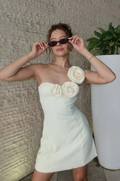 Chic One-Shoulder Tight Mini Homecoming Dress With Floral Applique AS246