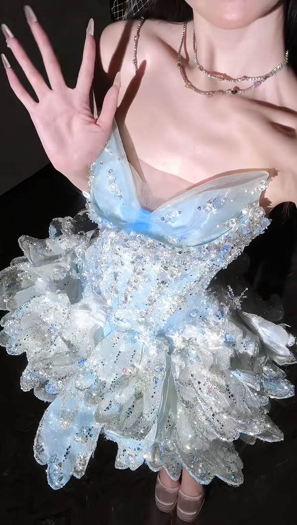Dreamy Light Blue Sweetheart Rhinestone 3D Petal Ruffled Tulle A Line Short Homecoming Dress AS2606
