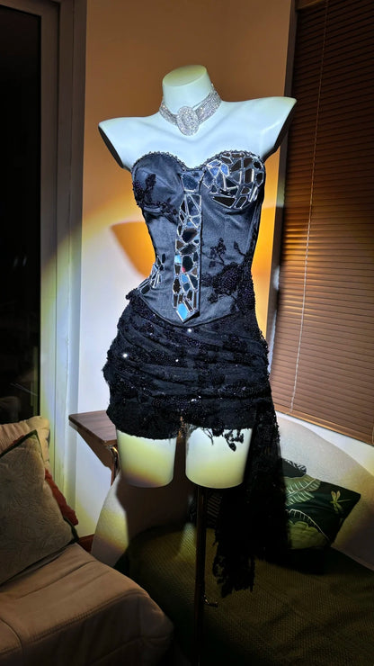 Edgy Black Sweetheart Corset Dress With Mirror Fragment Lace Appliques Beaded Ruched Asymmetrical Bodycon Short Homecoming Dress AS2575