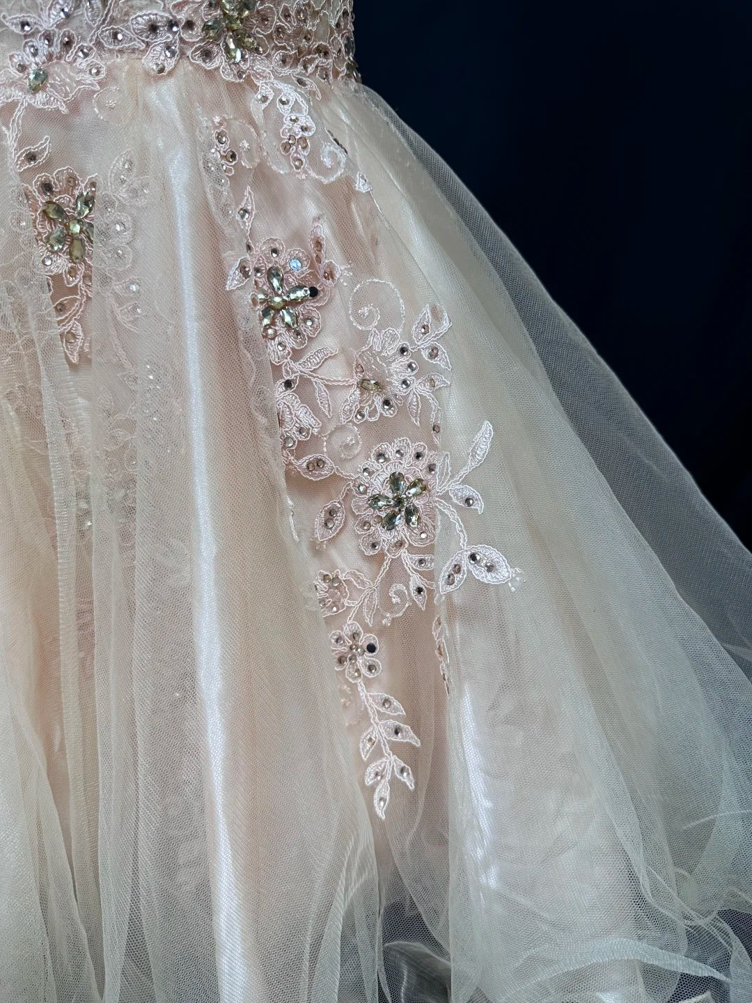 Elegant Blush Pink Sweetheart Beaded Lace Appliques Tulle A-Line Short Homecoming Dress AS2588