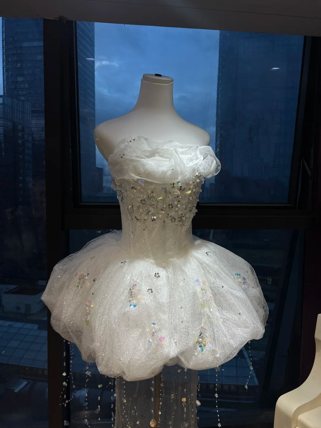 Dazzling White Strapless Ruffled Tulle Corset A Line Short Homecoming Dress With Iridescent Sequin Beaded And Crystal Tassels AS2652