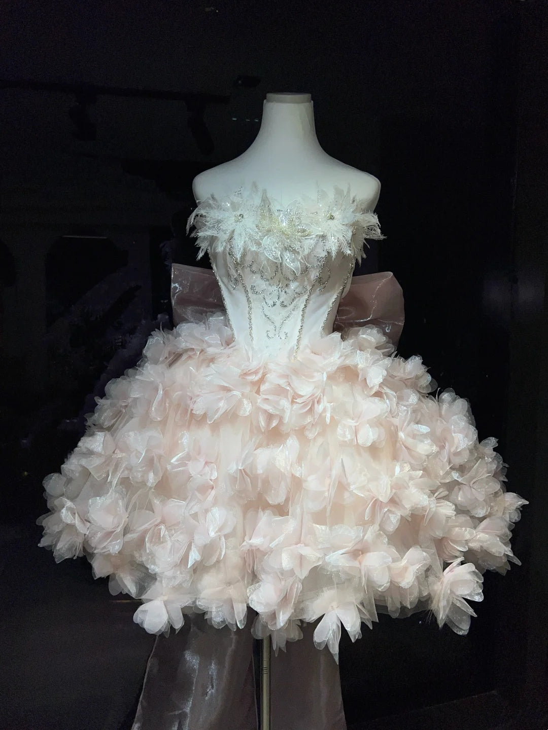 Romantic Pink Strapless Floral Rhinestone Corset 3D Petal Tulle A Line Short Homecoming Dress With Giant Back Bow AS2653