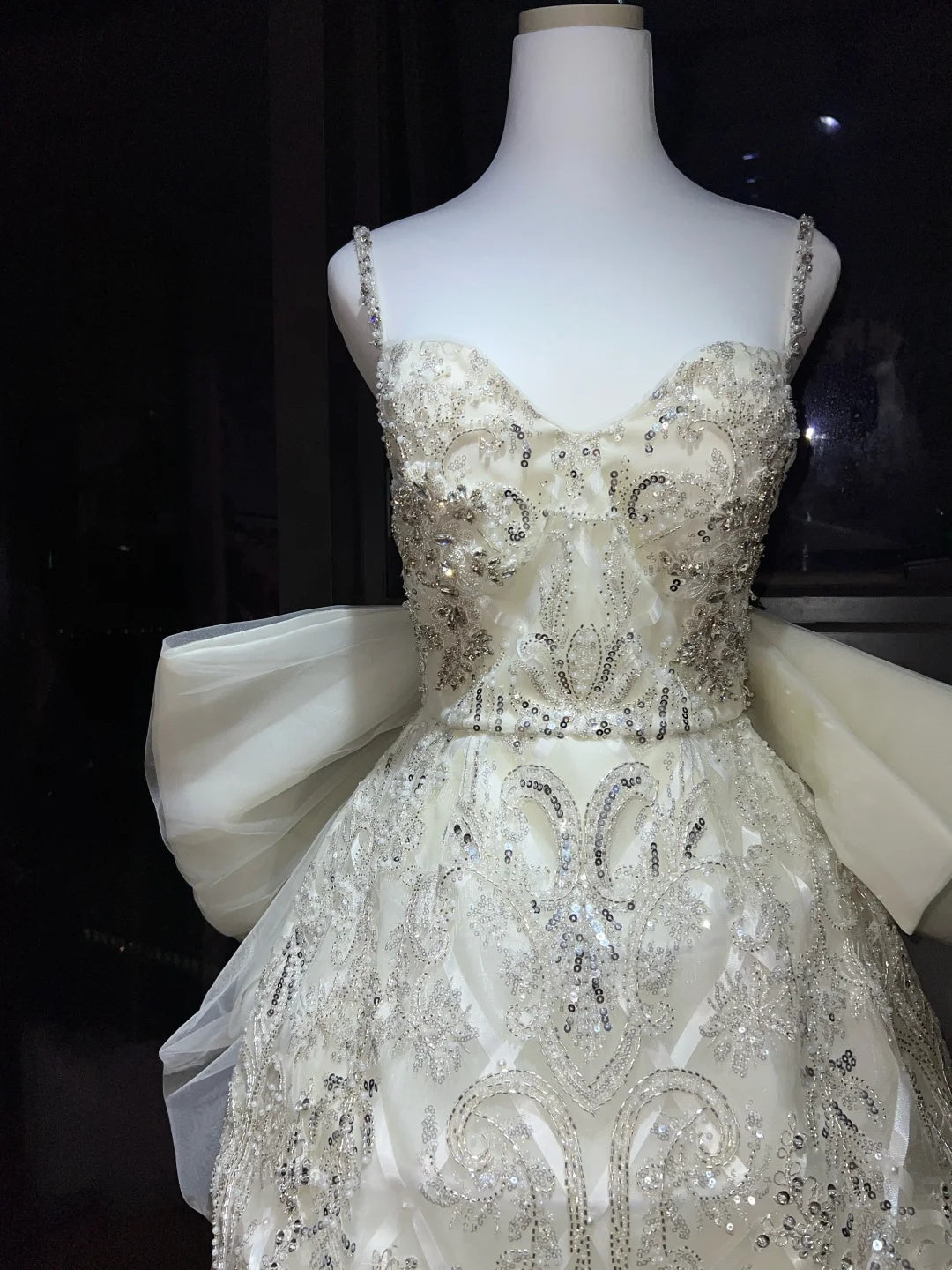 Luxurious Ivory Spaghetti Straps Sweetheart Sequin Beaded Lace A Line Short Homecoming Dress With Detachable Giant Back Bow & Tulle Train AS2656