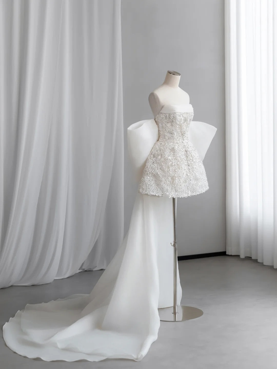 Luxe White Strapless Beaded Lace A Line Short Homecoming Dress With Giant Back Bow And Detachable Tulle Train AS2677