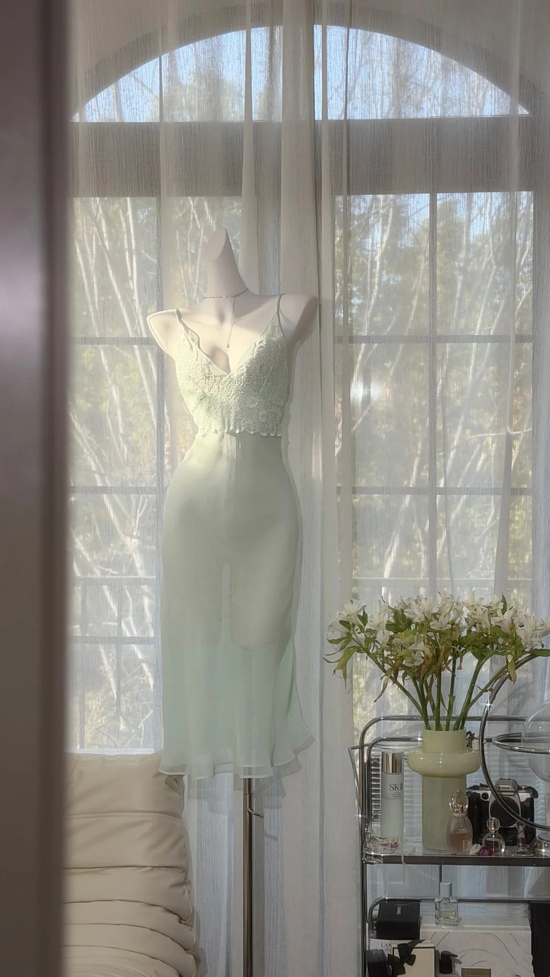 Elegant Pale Green Spaghetti Straps V Neck Lace Chiffon Bodycon Midi Homecoming Dress AS2712