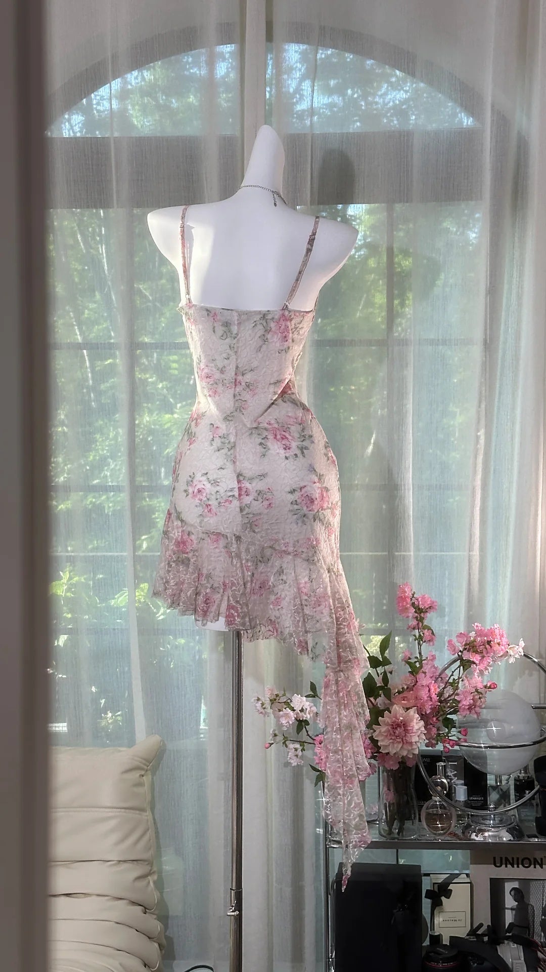 Romantic Ivory Base Pink Floral Print Lace Spaghetti Straps V Neck Asymmetrical Ruffle Bodycon Short Homecoming Dress AS2715